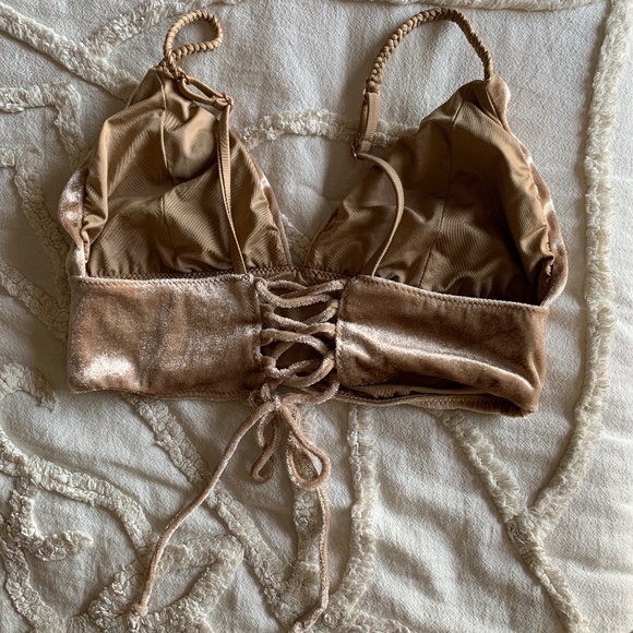 Frankie's Bikinis Elsa Top and Knox Bottom SOLD - Picture 7 of 7